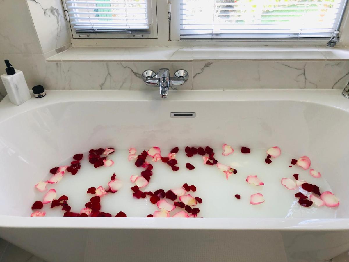דייפ Villa Castel Chambres D'Hotes B&B חדר תמונה
