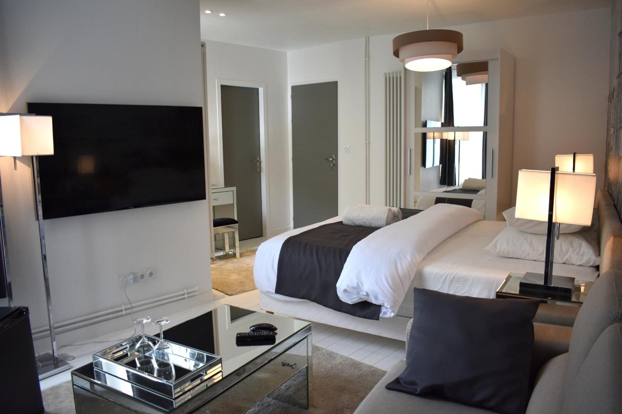 דייפ Villa Castel Chambres D'Hotes B&B מראה חיצוני תמונה